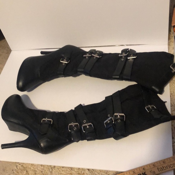 Shoes - Knee High Buckle Platform Heels